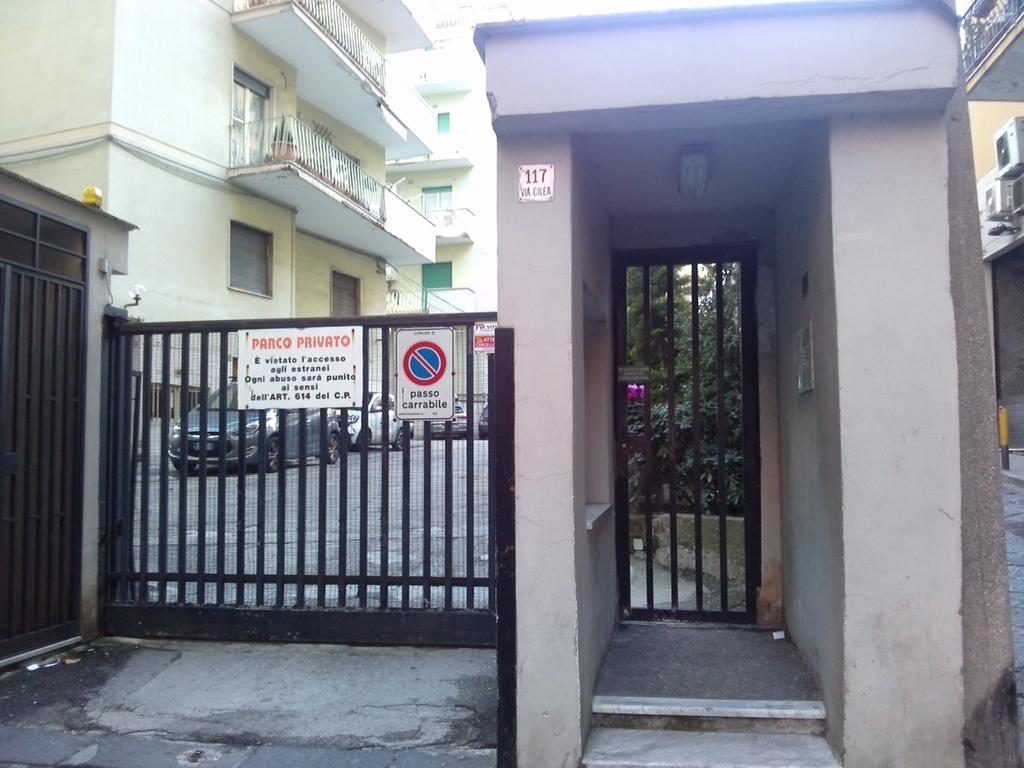Bed and Breakfast Domus Aurea Neapol Exteriér fotografie