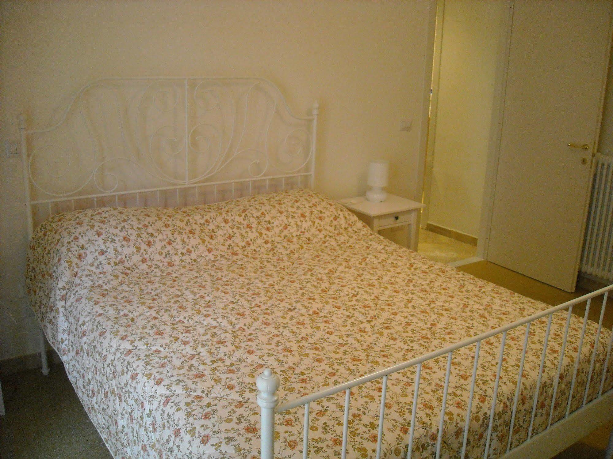 Bed and Breakfast Domus Aurea Neapol Exteriér fotografie